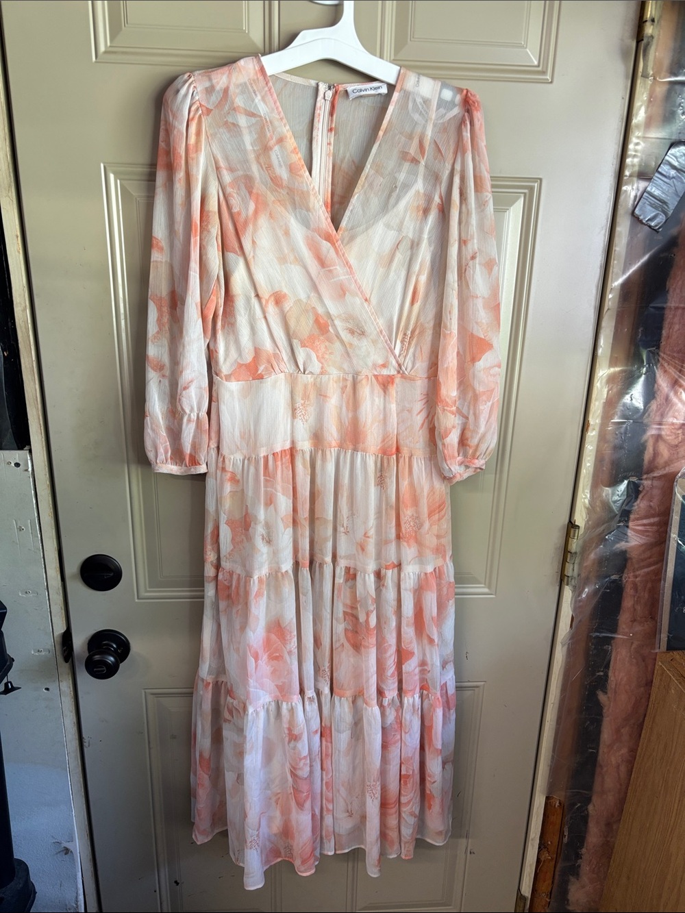 Calvin Klein Peach and Cream Floral Maxi Dress b244